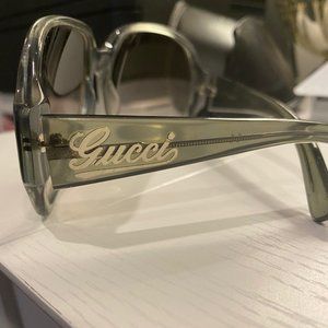 Oversized Gucci Sunglasses